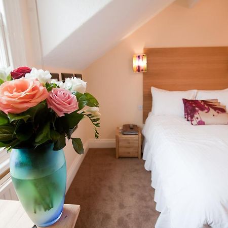 يورك Acer Guest House الغرفة الصورة